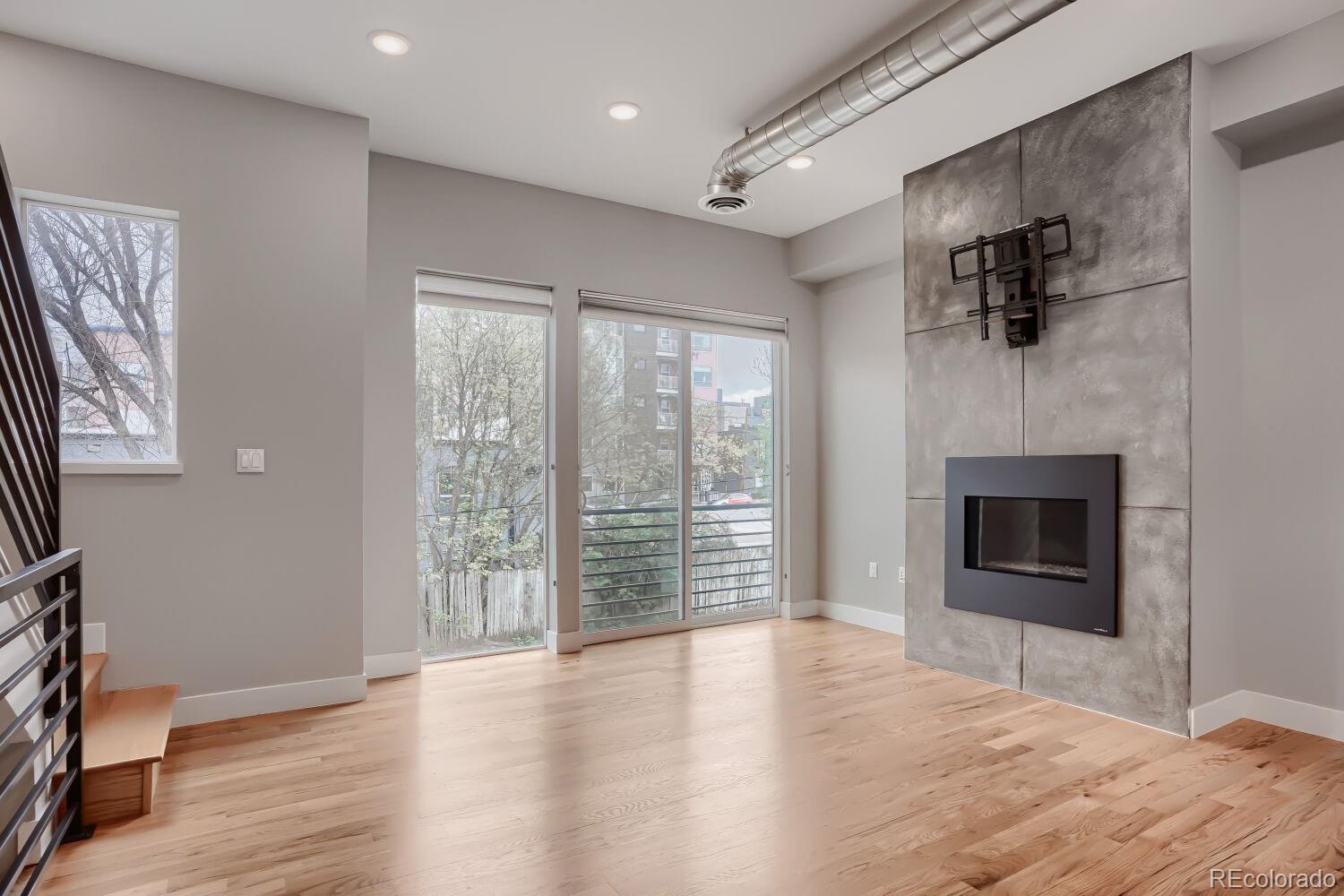 MLS Image #3 for 2833 w 25th avenue,denver, Colorado