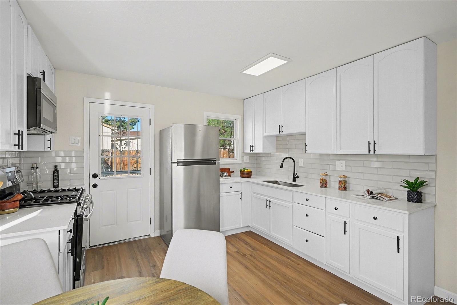 MLS Image #13 for 2691 s green court,denver, Colorado