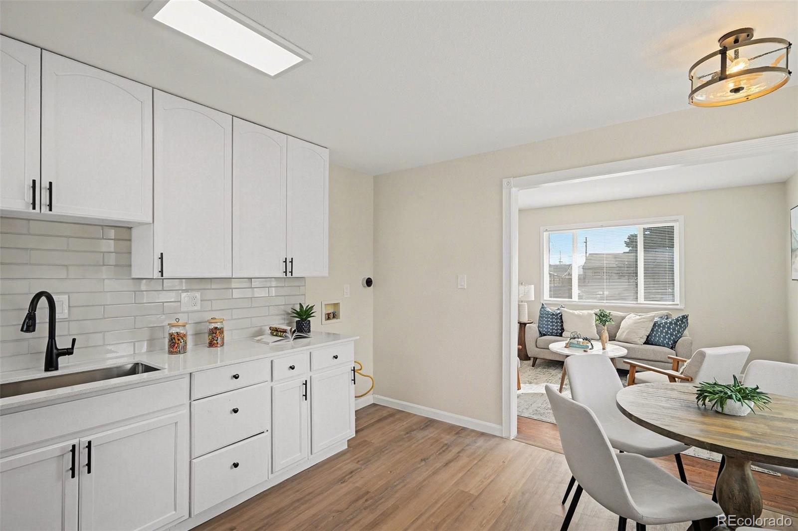 MLS Image #16 for 2691 s green court,denver, Colorado