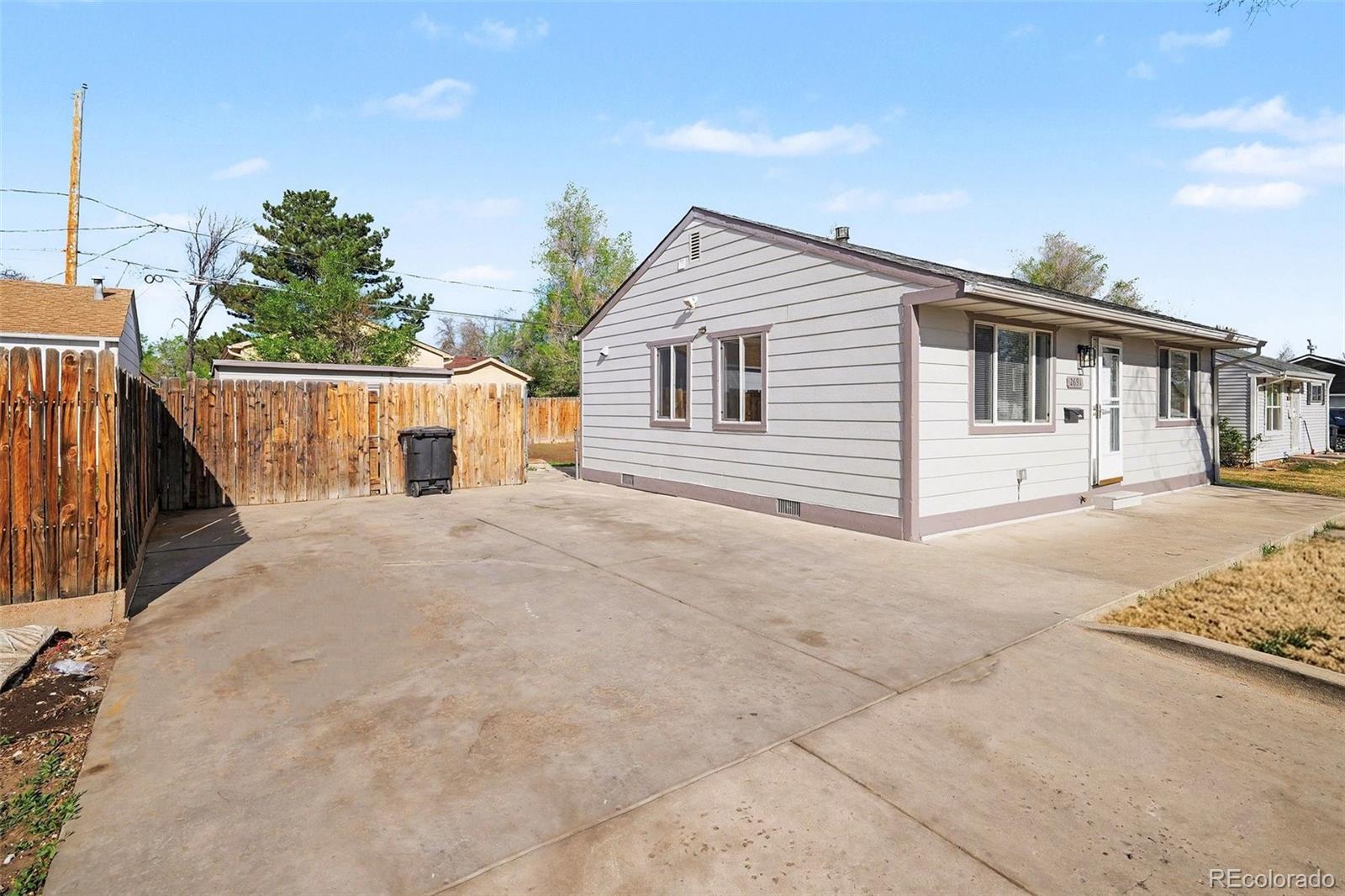 MLS Image #32 for 2691 s green court,denver, Colorado