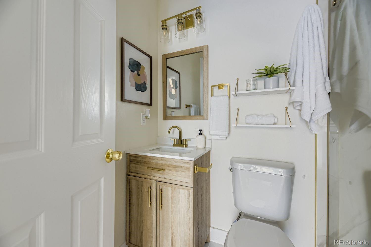 MLS Image #10 for 634 s hazel street,denver, Colorado