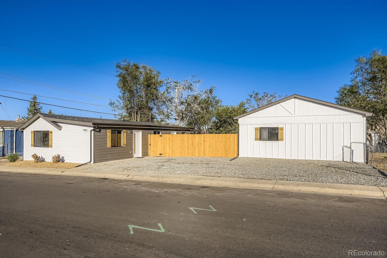 MLS Image #3 for 634 s hazel street,denver, Colorado