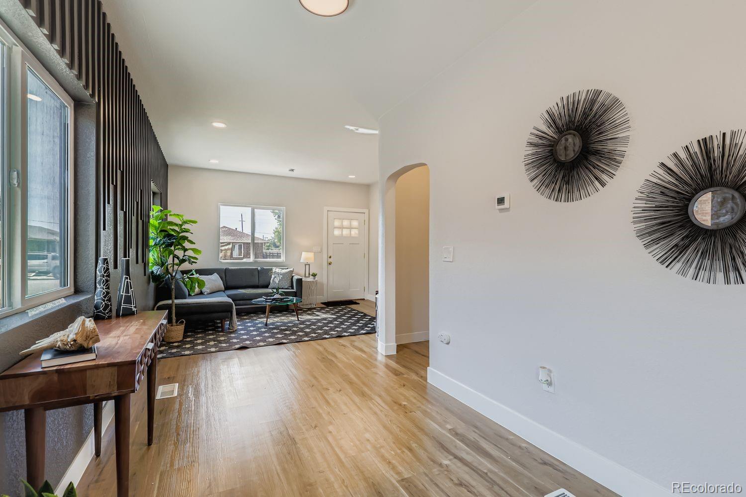 MLS Image #8 for 1450  joliet street,aurora, Colorado