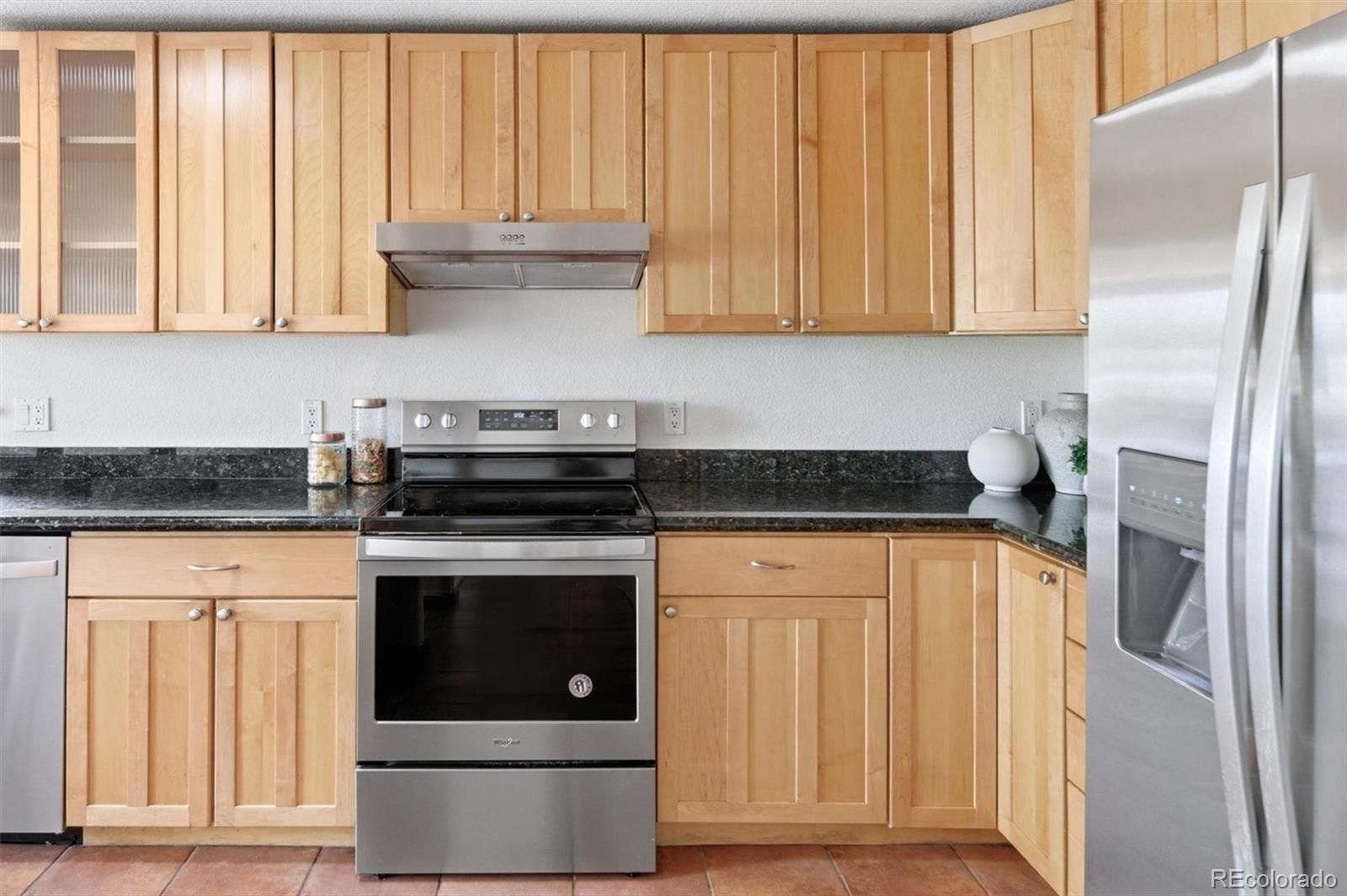 MLS Image #14 for 1835 s milwaukee street,denver, Colorado
