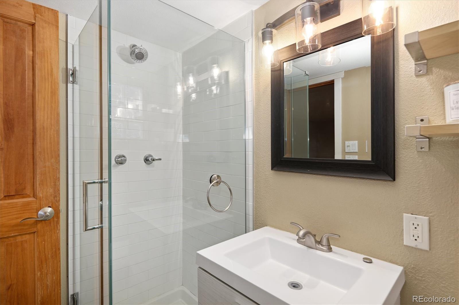 MLS Image #36 for 1835 s milwaukee street,denver, Colorado