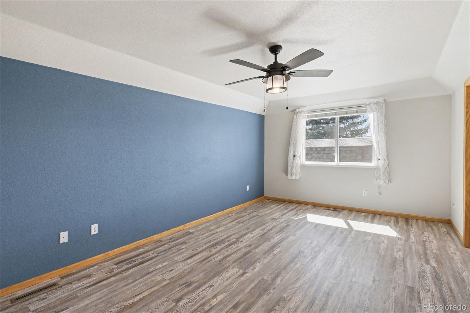 MLS Image #11 for 1625  55th avenue,greeley, Colorado