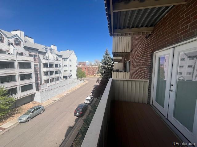 MLS Image #13 for 4110  hale parkway,denver, Colorado