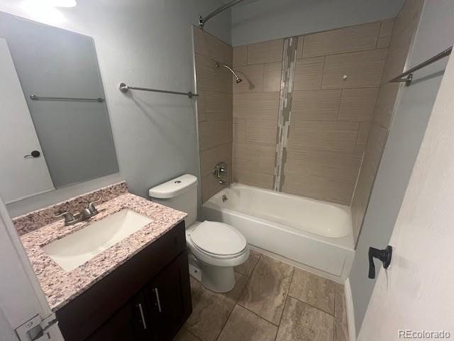 MLS Image #18 for 4110  hale parkway,denver, Colorado