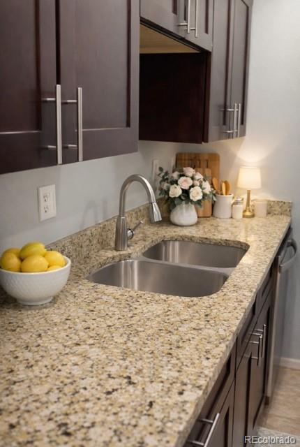 MLS Image #5 for 4110  hale parkway,denver, Colorado