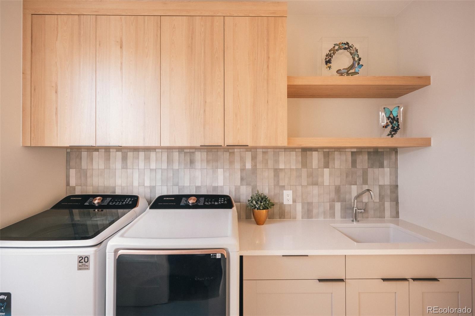 MLS Image #23 for 1130 s cook street,denver, Colorado