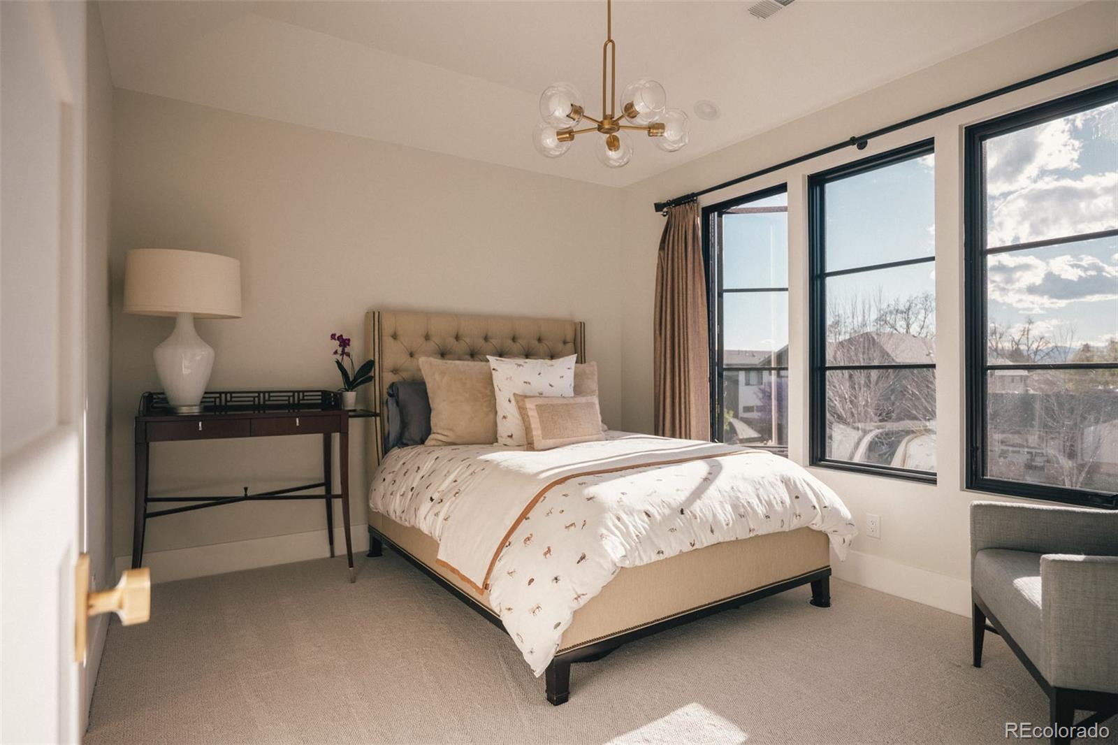 MLS Image #29 for 1130 s cook street,denver, Colorado