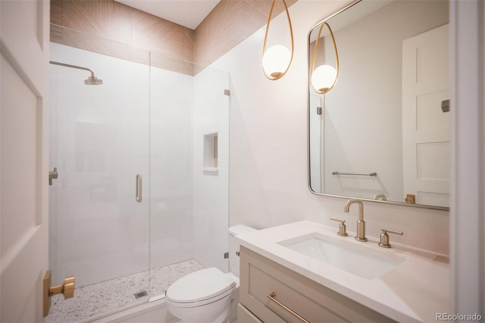 MLS Image #37 for 1130 s cook street,denver, Colorado