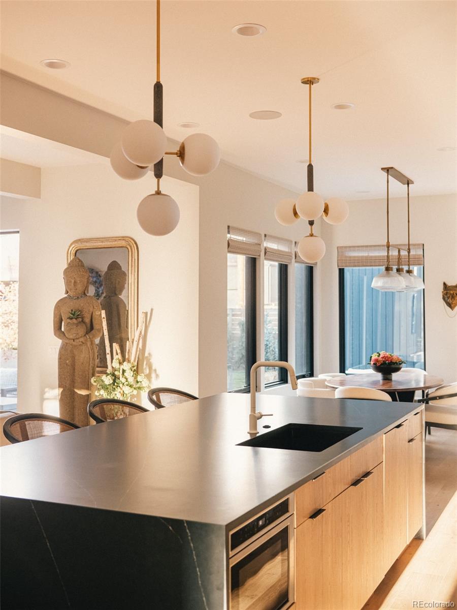 MLS Image #9 for 1130 s cook street,denver, Colorado