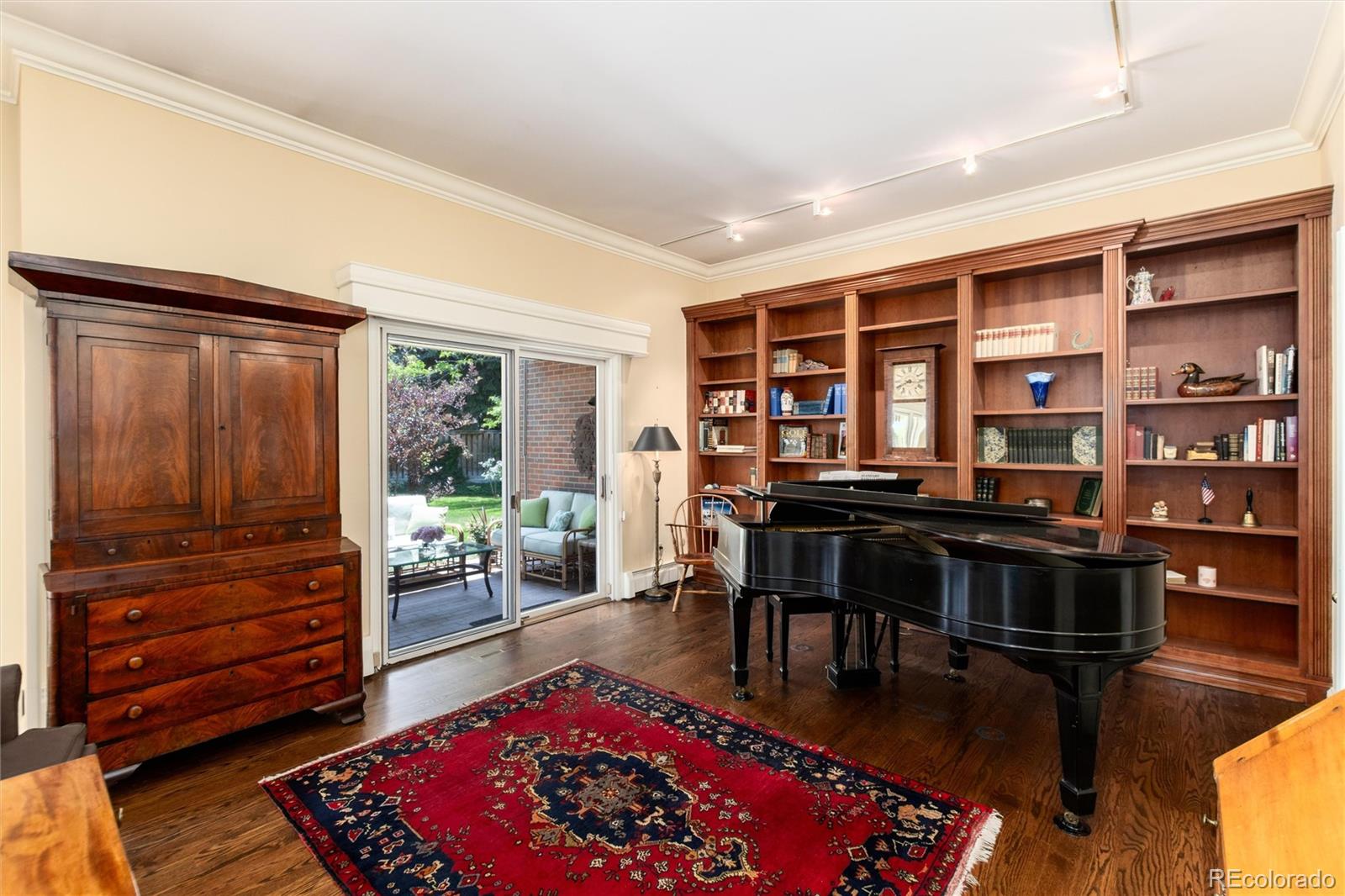 MLS Image #5 for 2552 e alameda avenue,denver, Colorado