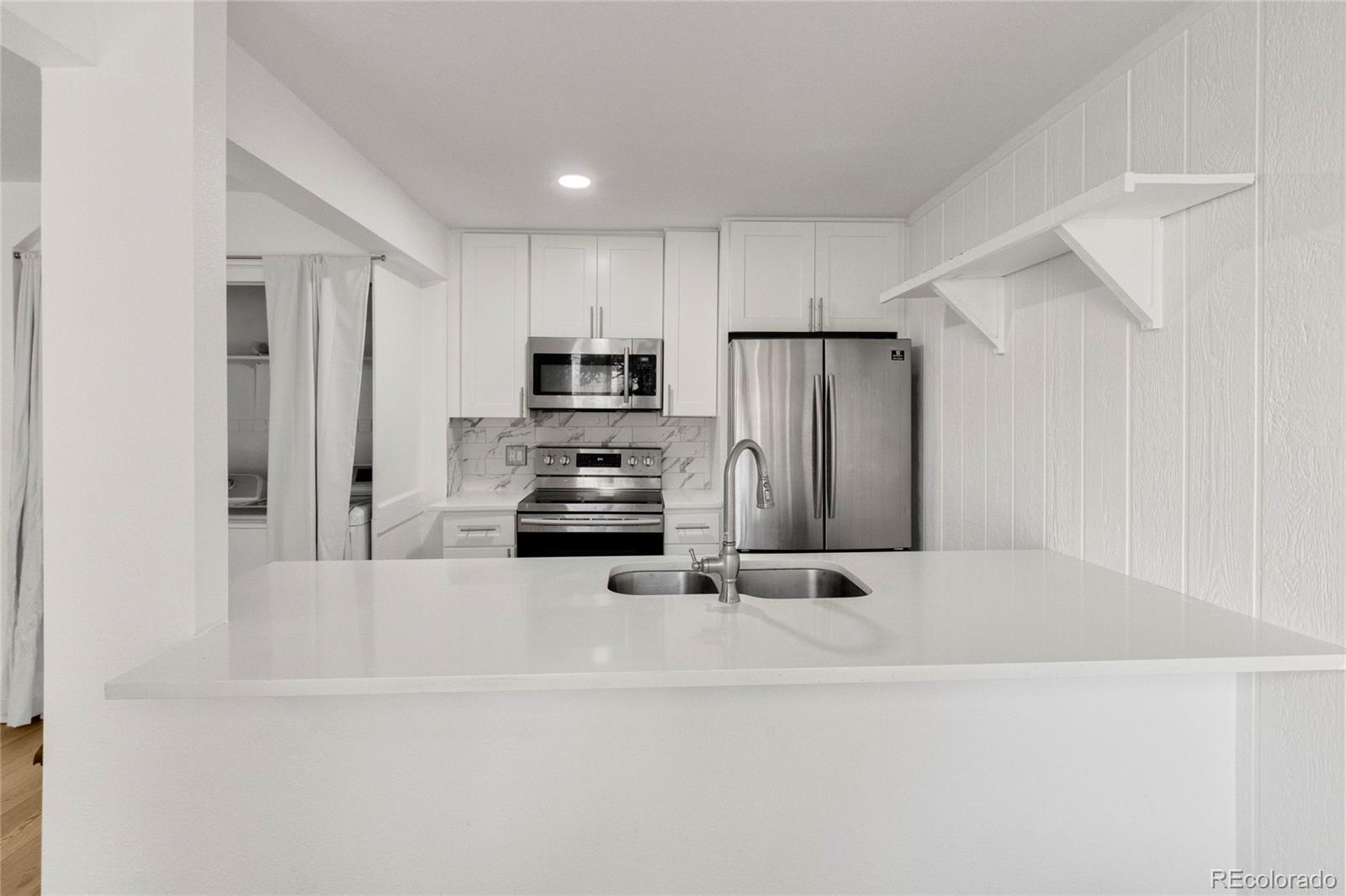 MLS Image #3 for 2622 s xanadu way b,aurora, Colorado