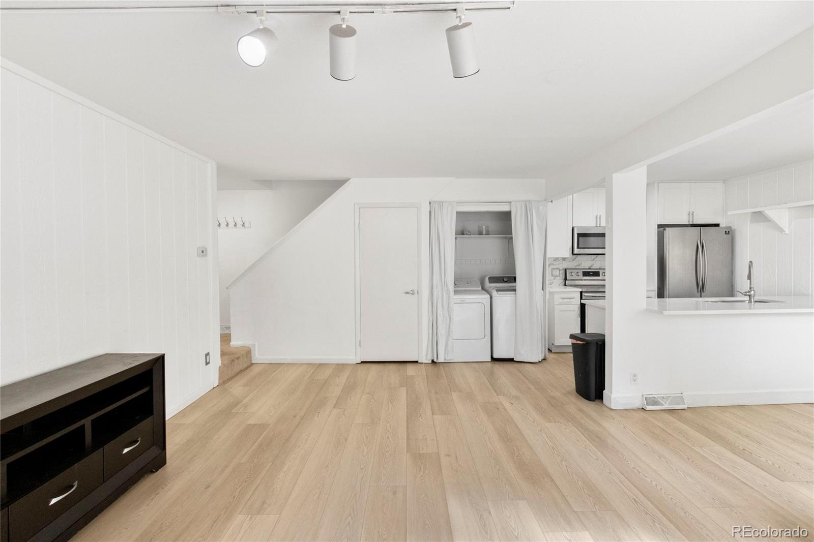 MLS Image #7 for 2622 s xanadu way b,aurora, Colorado