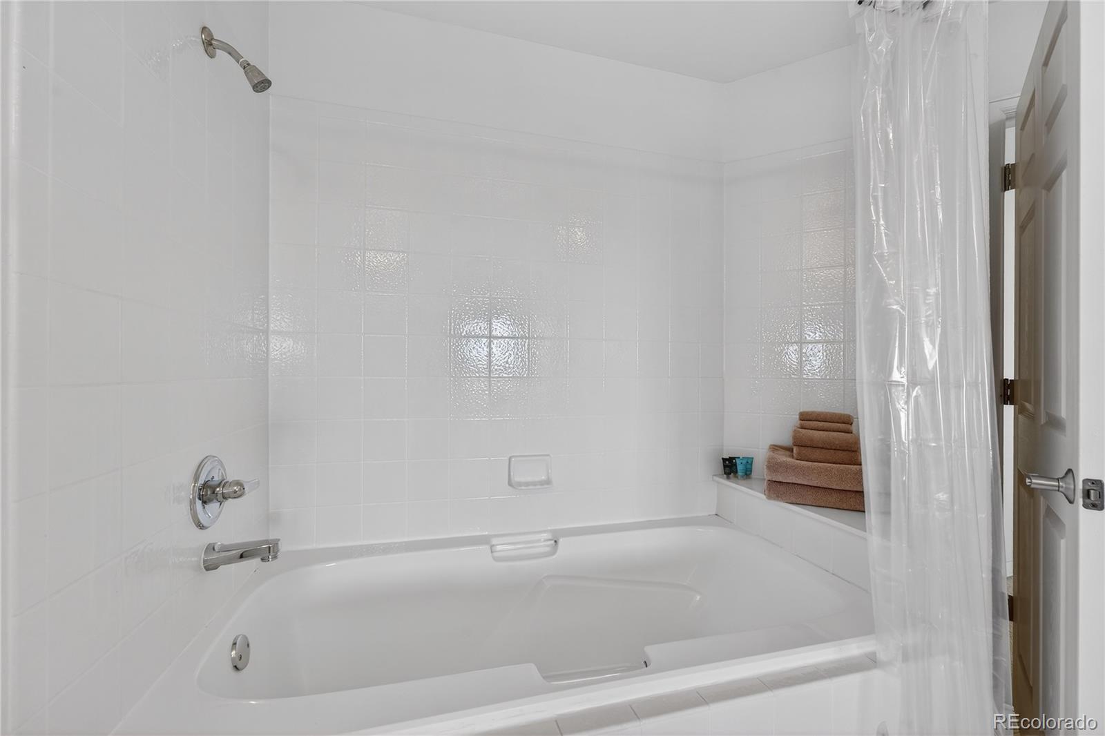 MLS Image #13 for 15475  andrews drive,denver, Colorado
