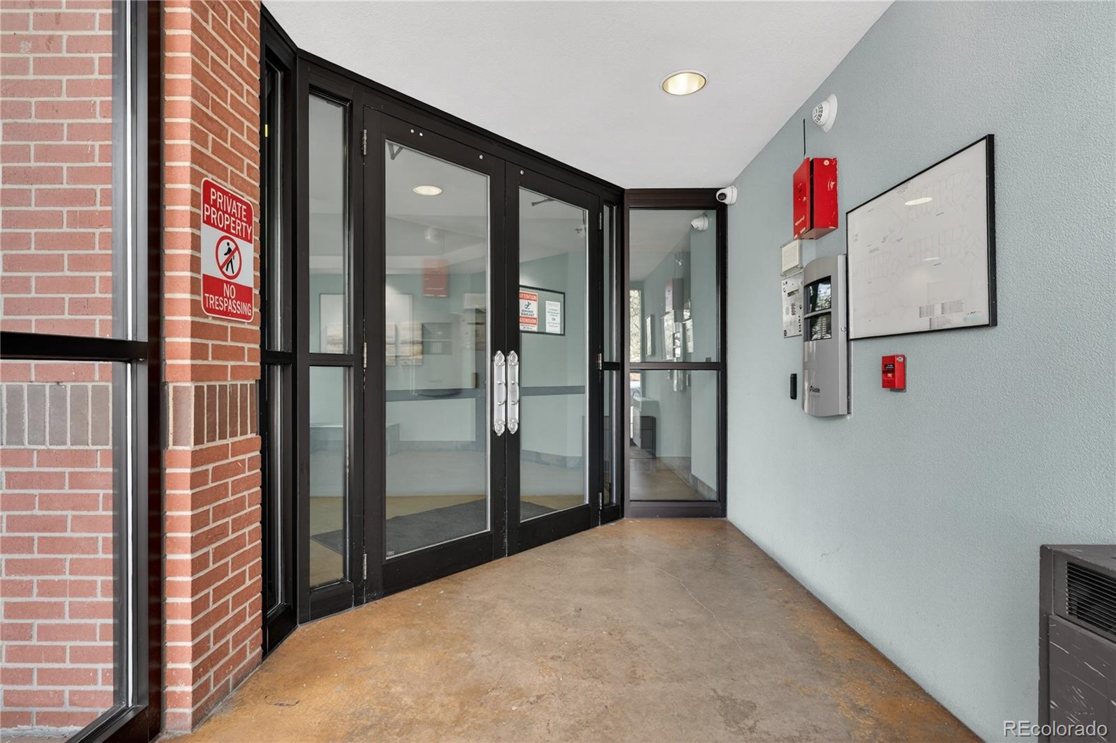 MLS Image #19 for 15475  andrews drive,denver, Colorado