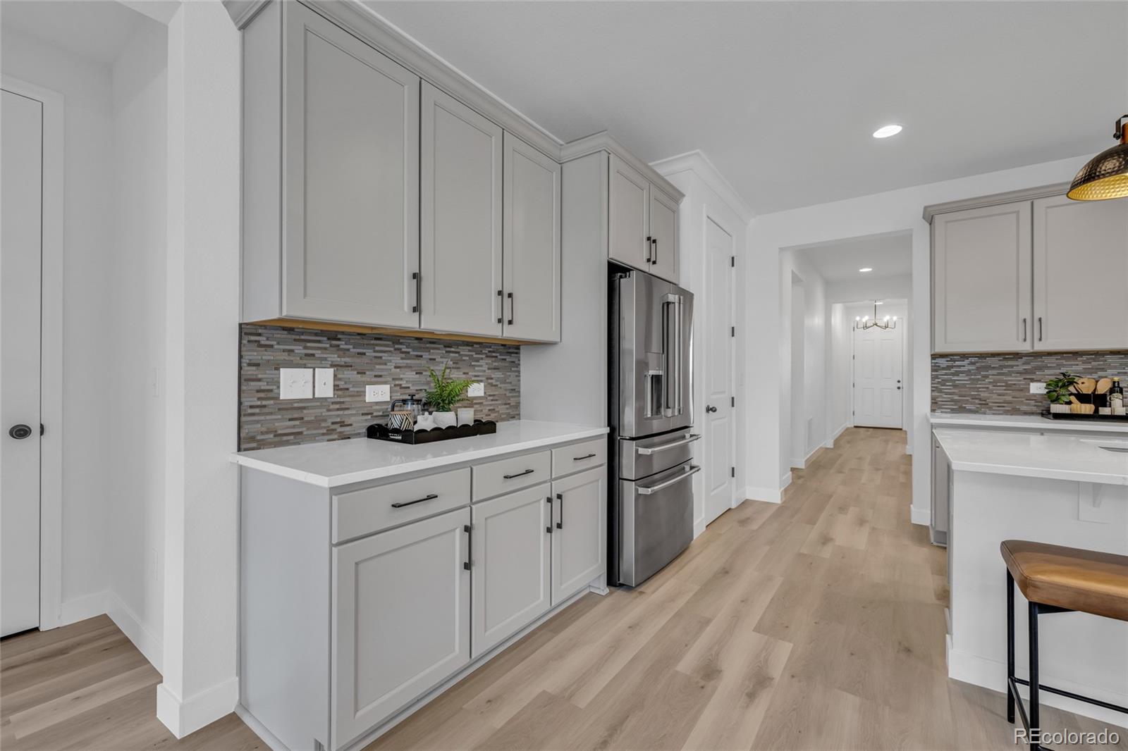 MLS Image #7 for 180 n edge cliff street,castle rock, Colorado