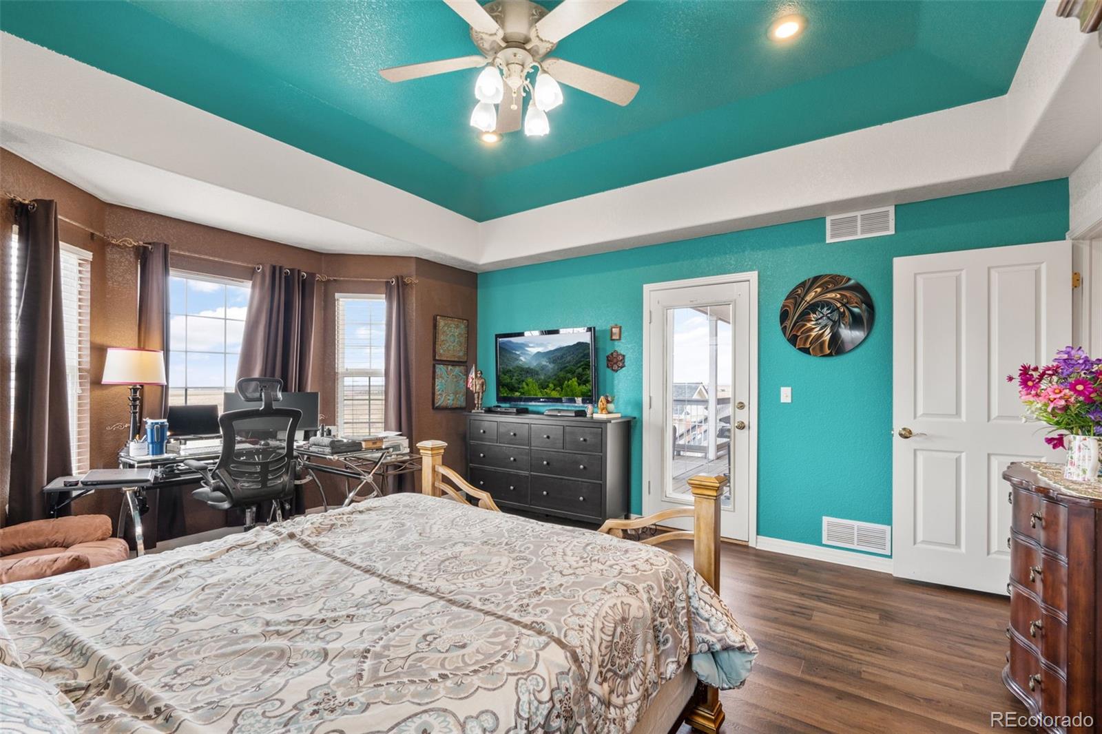 MLS Image #16 for 979  pinehurst court,bennett, Colorado