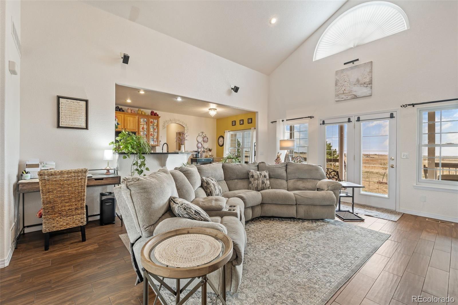 MLS Image #5 for 979  pinehurst court,bennett, Colorado