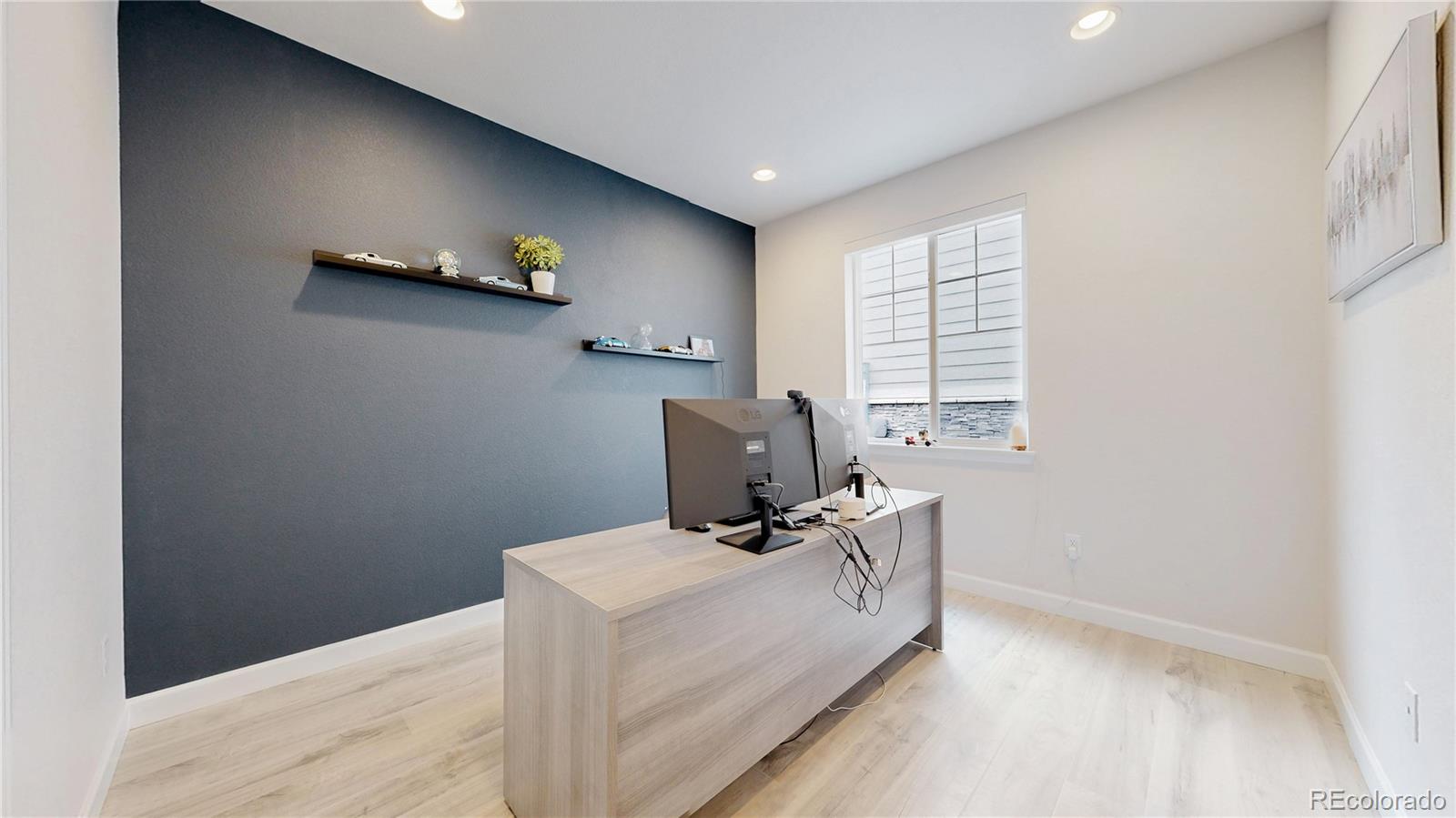 MLS Image #13 for 27615 e geddes place,aurora, Colorado