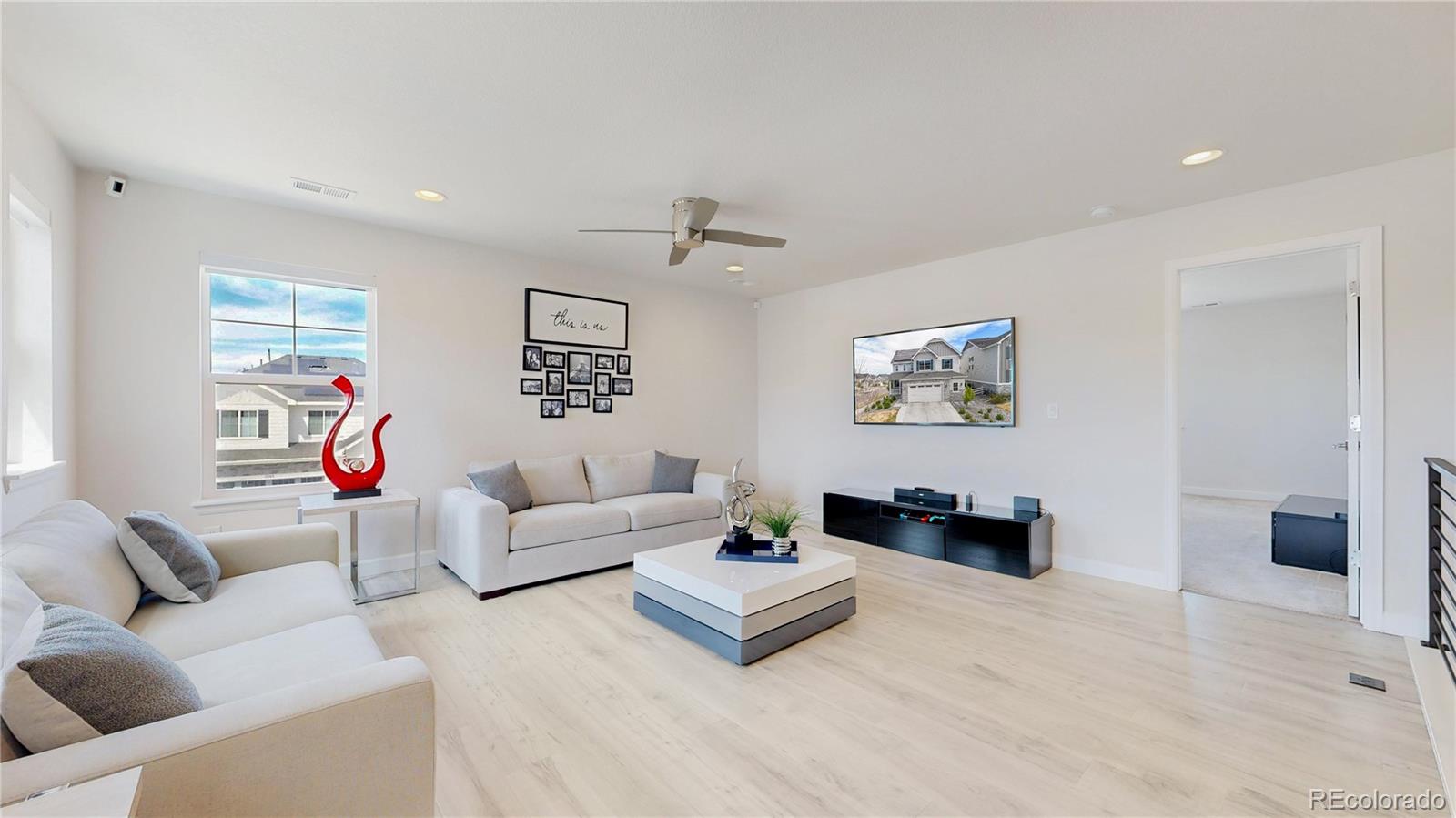 MLS Image #16 for 27615 e geddes place,aurora, Colorado