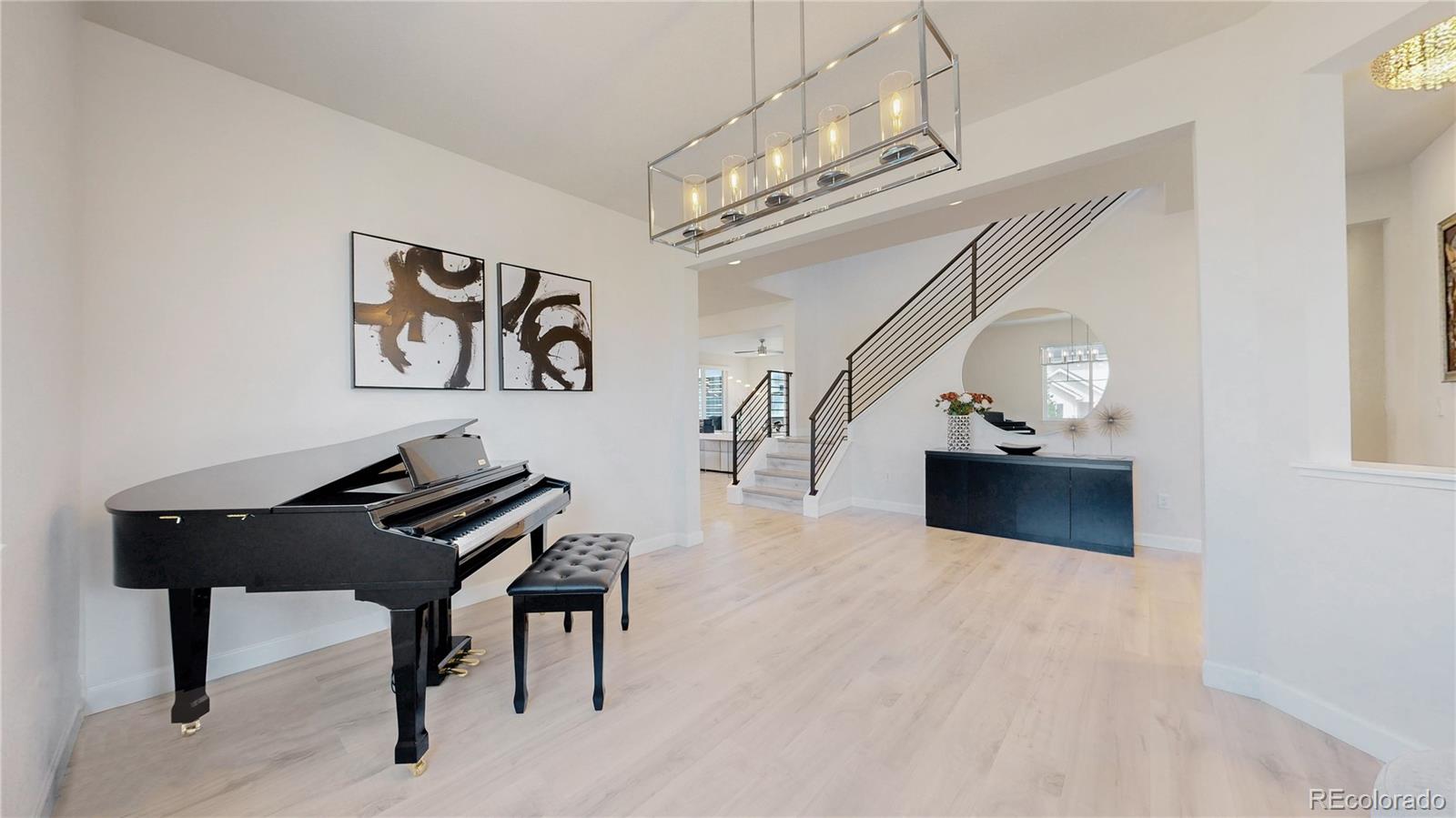 MLS Image #3 for 27615 e geddes place,aurora, Colorado