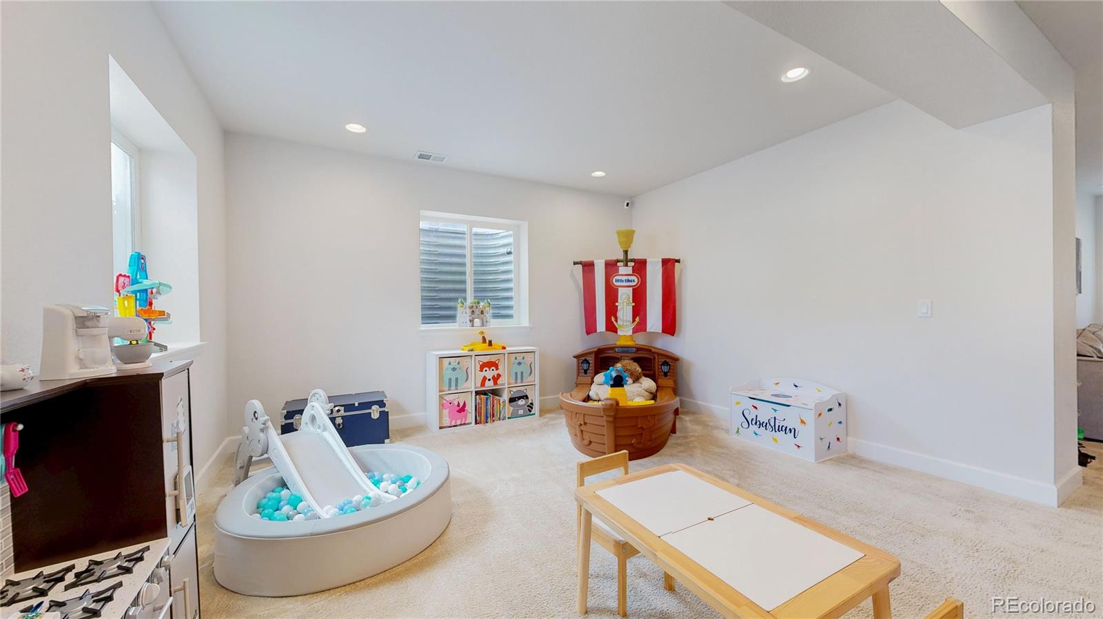 MLS Image #35 for 27615 e geddes place,aurora, Colorado
