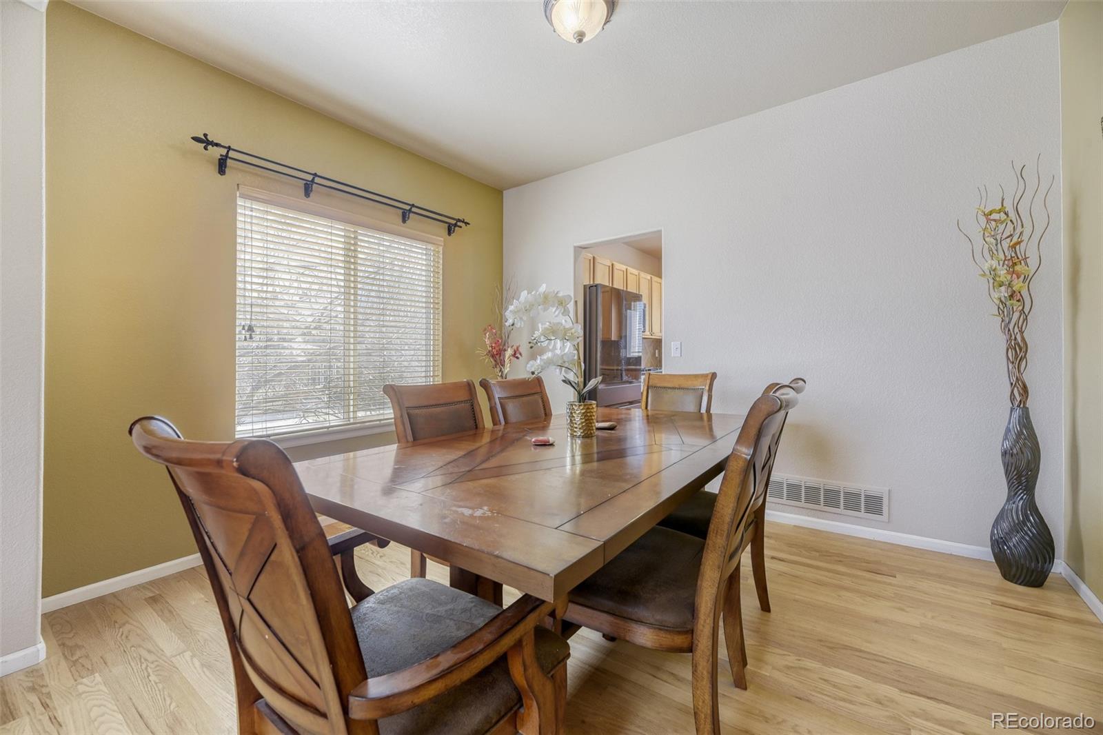 MLS Image #10 for 10093  eagle valley way,highlands ranch, Colorado