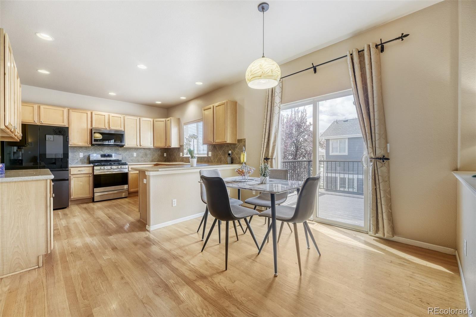 MLS Image #5 for 10093  eagle valley way,highlands ranch, Colorado