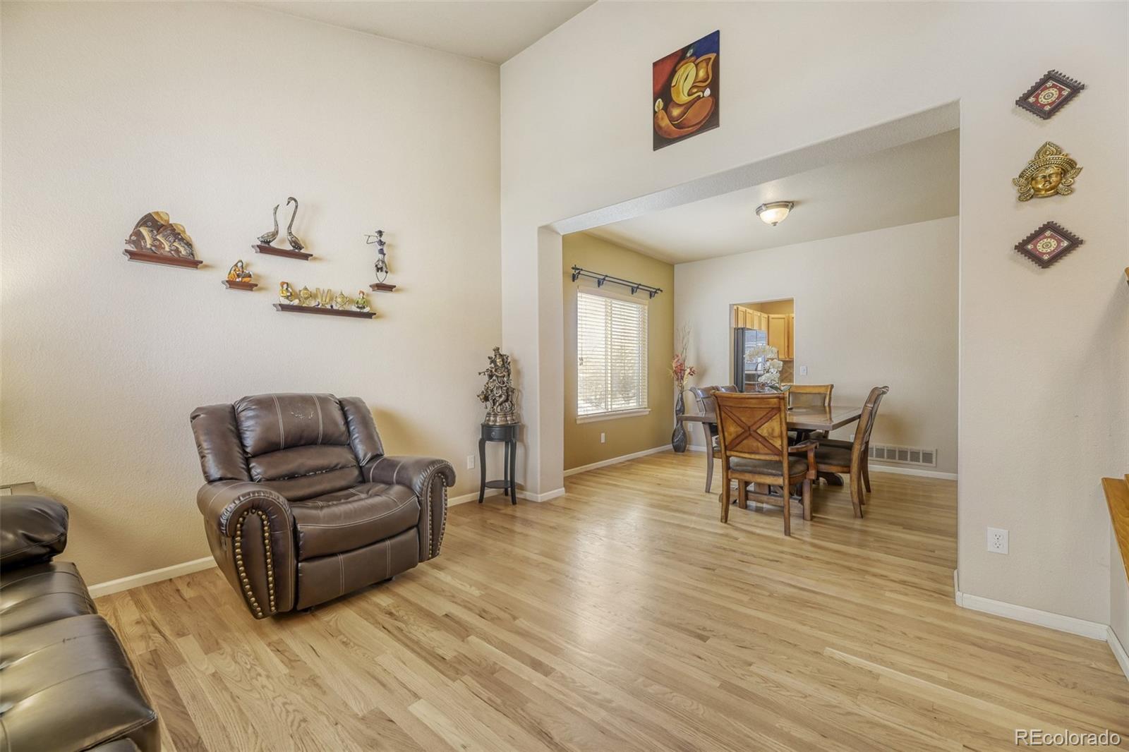 MLS Image #6 for 10093  eagle valley way,highlands ranch, Colorado