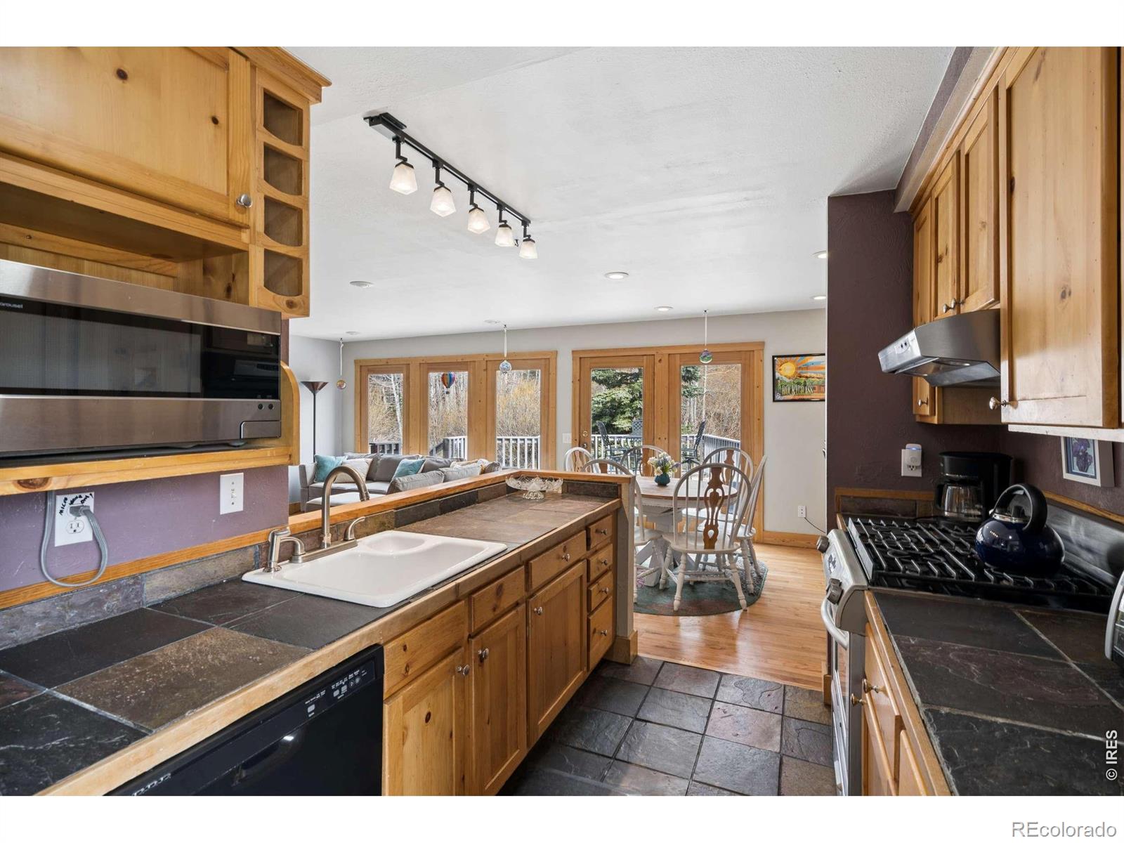 MLS Image #9 for 609 w 4th street,nederland, Colorado