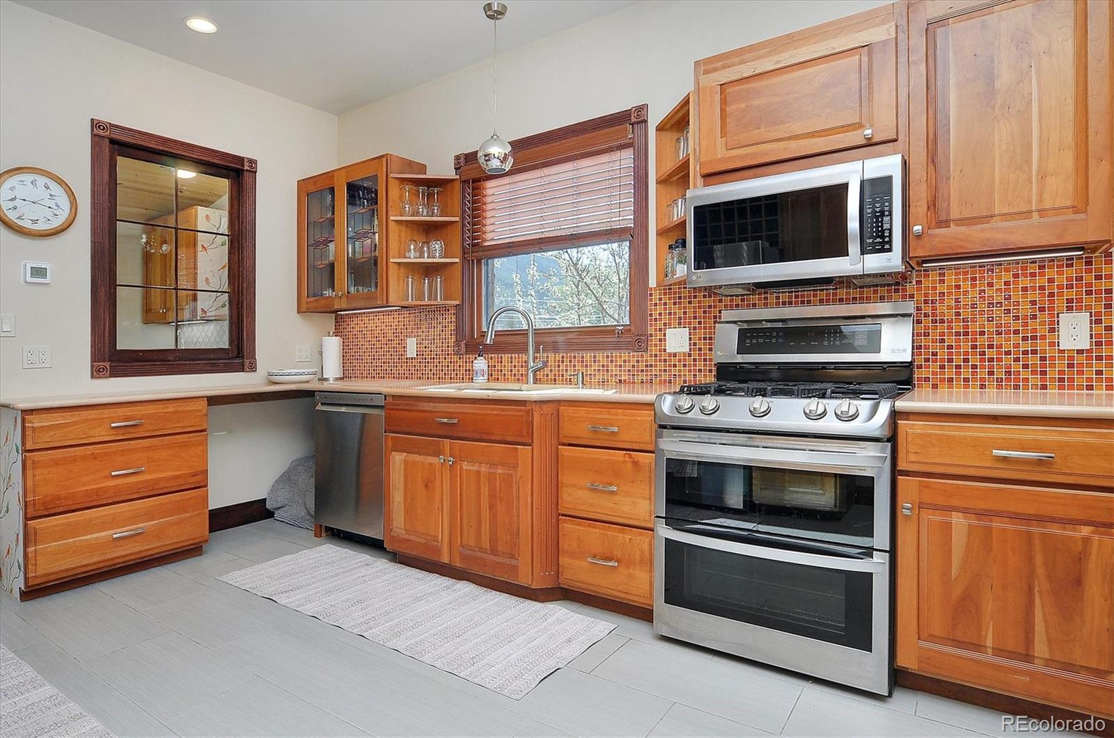 MLS Image #14 for 506 e 3rd street,salida, Colorado