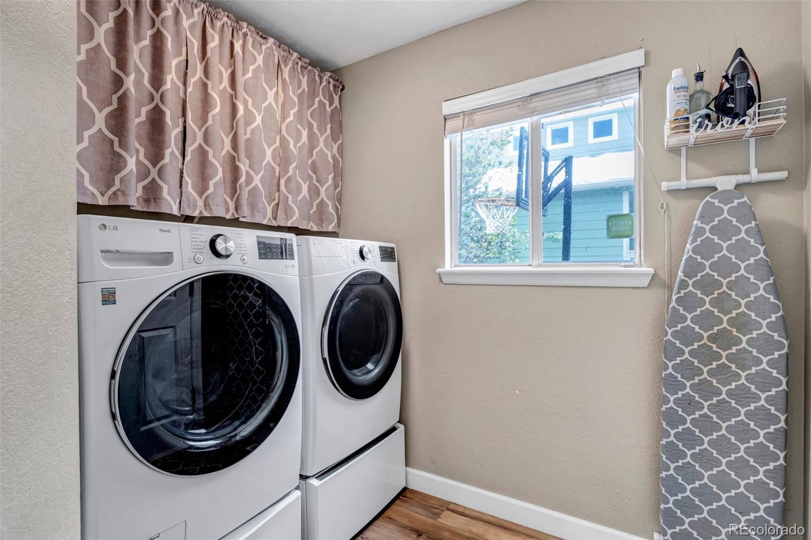 MLS Image #19 for 18215 e warren avenue,aurora, Colorado