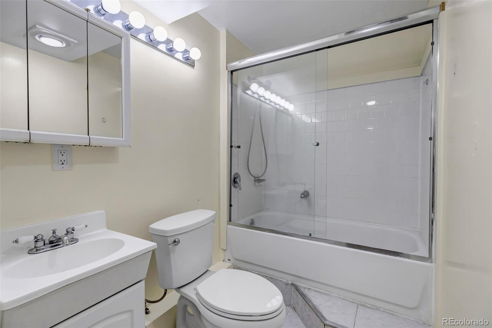 MLS Image #37 for 18215 e warren avenue,aurora, Colorado