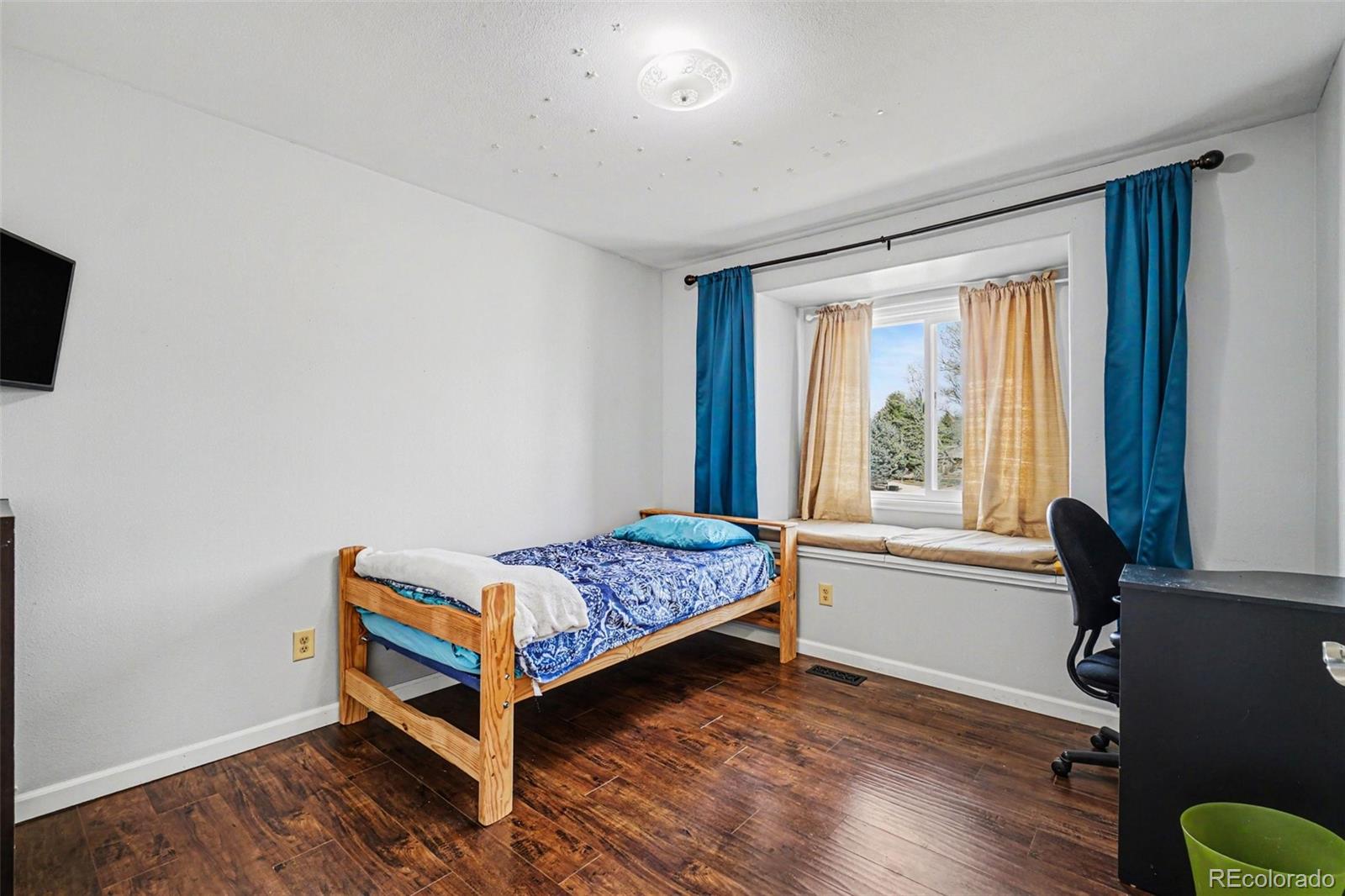 MLS Image #17 for 4379  brookstone court,loveland, Colorado