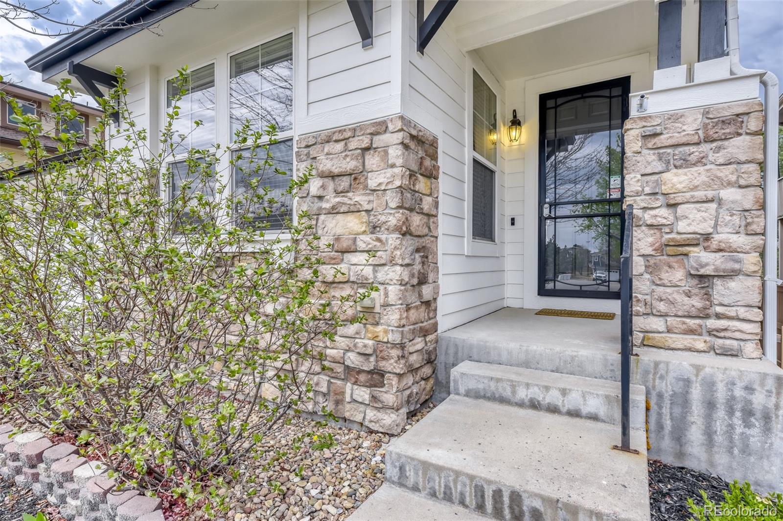 MLS Image #2 for 10673  cedarcrest circle,highlands ranch, Colorado