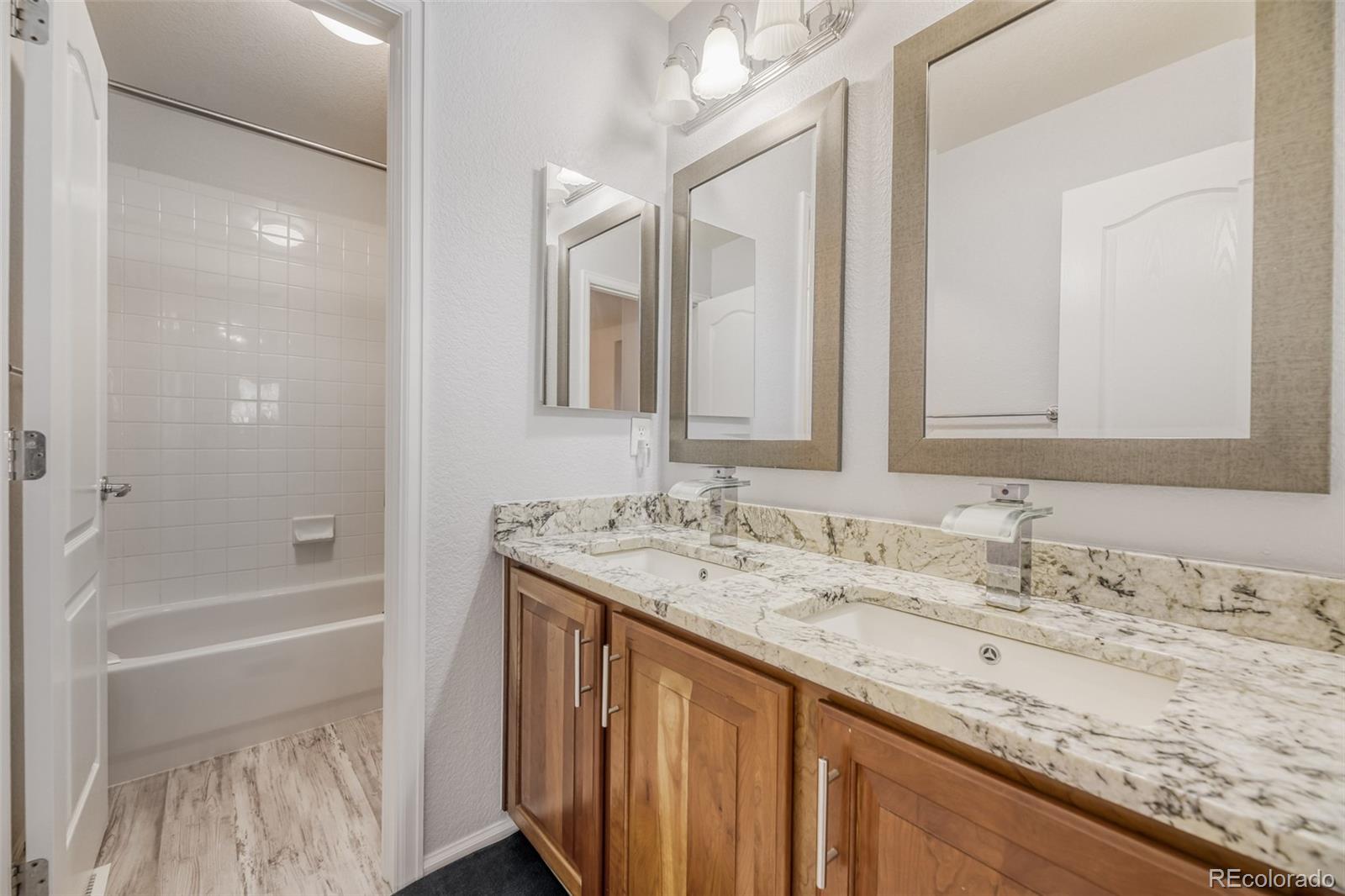 MLS Image #25 for 10673  cedarcrest circle,highlands ranch, Colorado