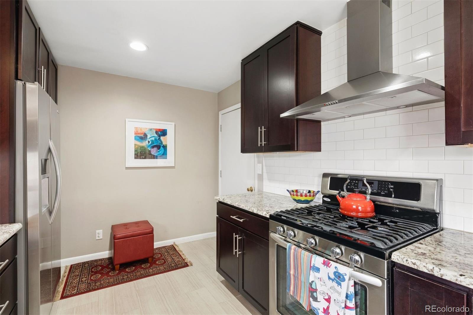 MLS Image #11 for 6058 s pennsylvania street,centennial, Colorado