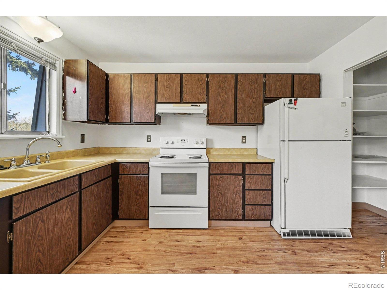 MLS Image #10 for 905 e swallow road,fort collins, Colorado