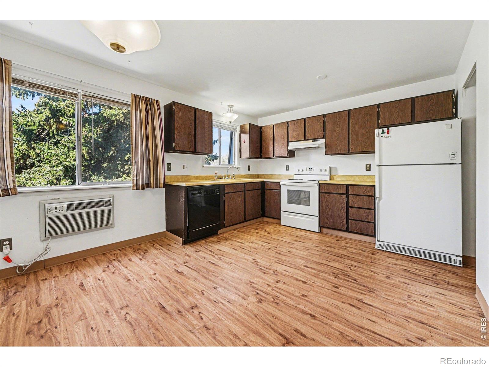 MLS Image #9 for 905 e swallow road,fort collins, Colorado