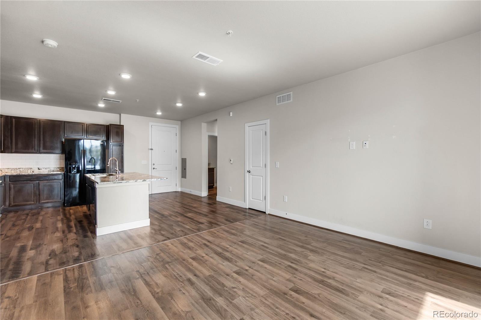 MLS Image #12 for 14301 e tennessee avenue,aurora, Colorado