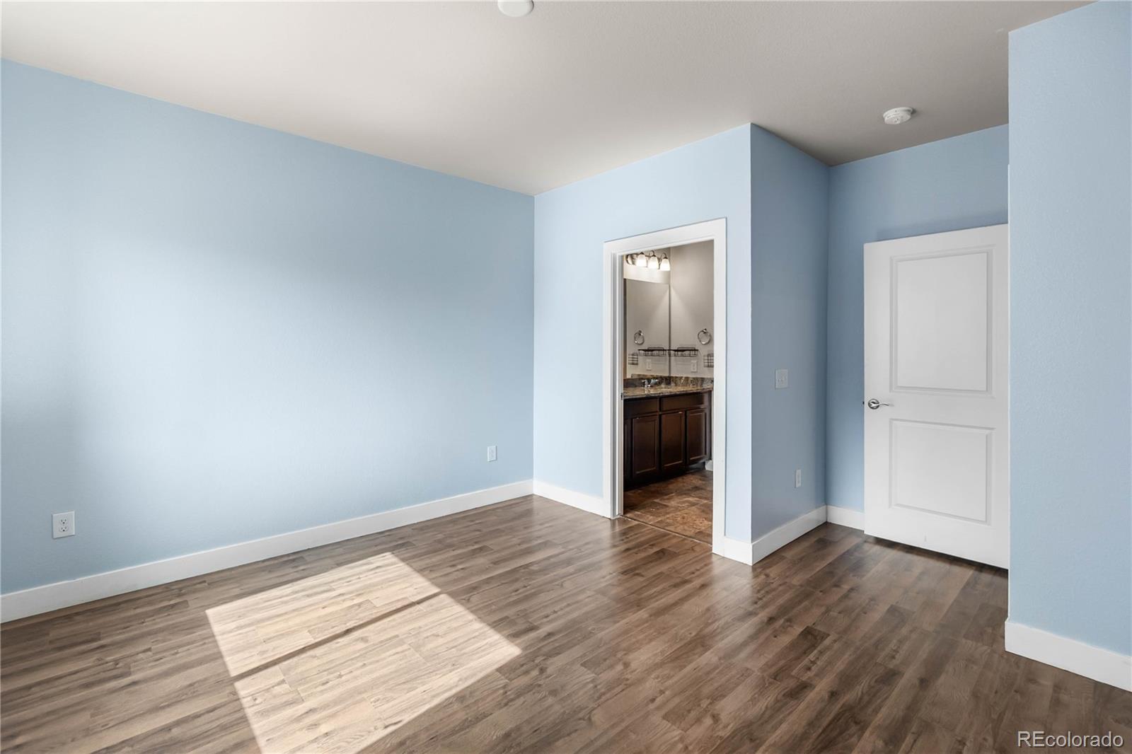 MLS Image #16 for 14301 e tennessee avenue,aurora, Colorado