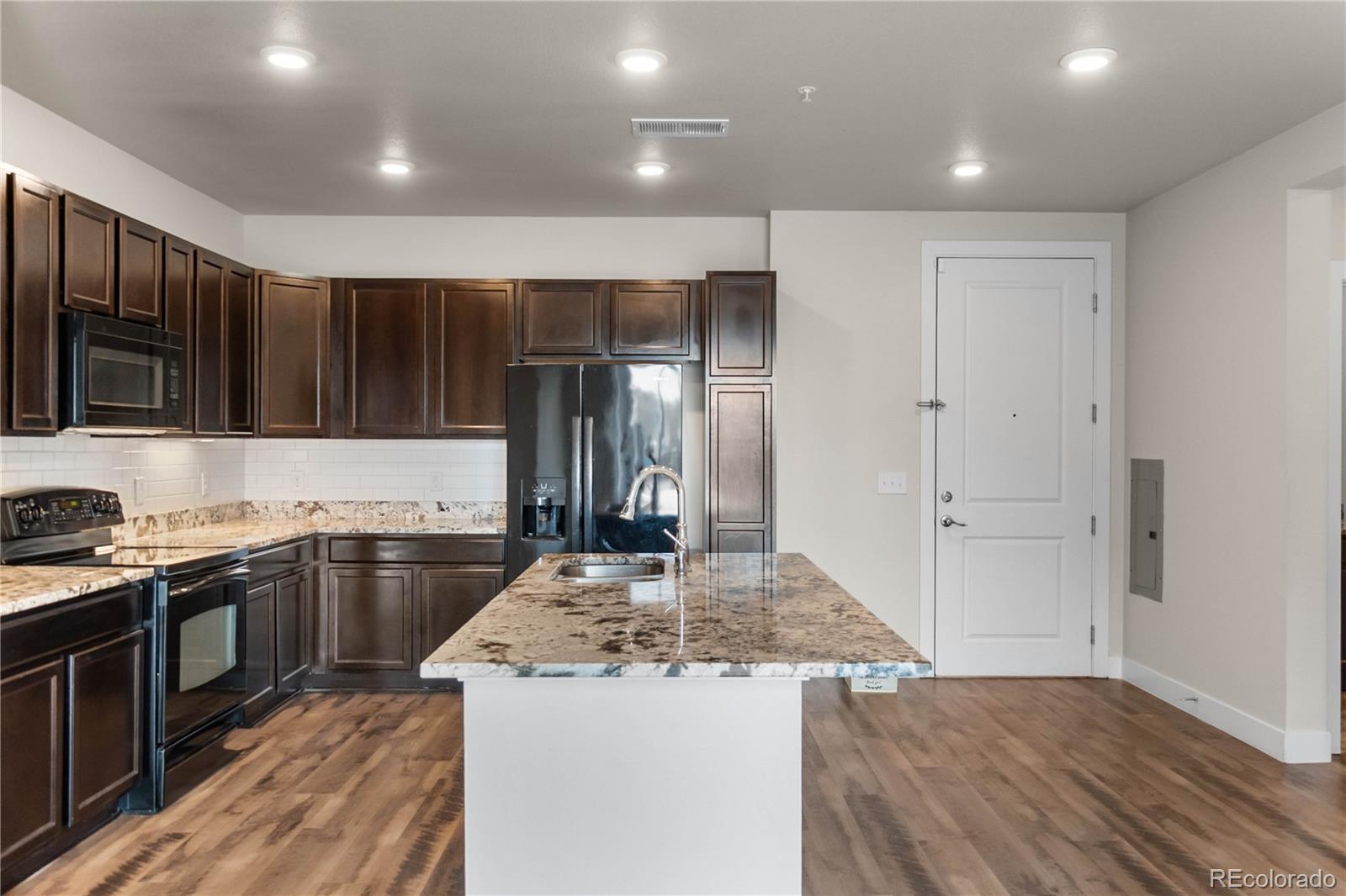 MLS Image #32 for 14301 e tennessee avenue,aurora, Colorado