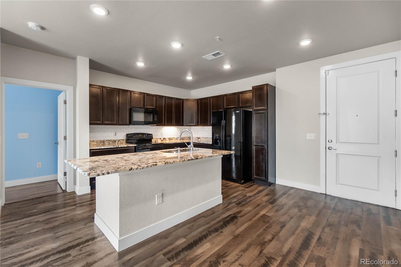 MLS Image #6 for 14301 e tennessee avenue,aurora, Colorado