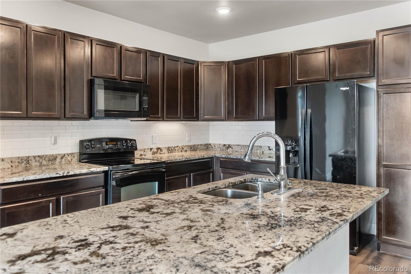 MLS Image #7 for 14301 e tennessee avenue,aurora, Colorado