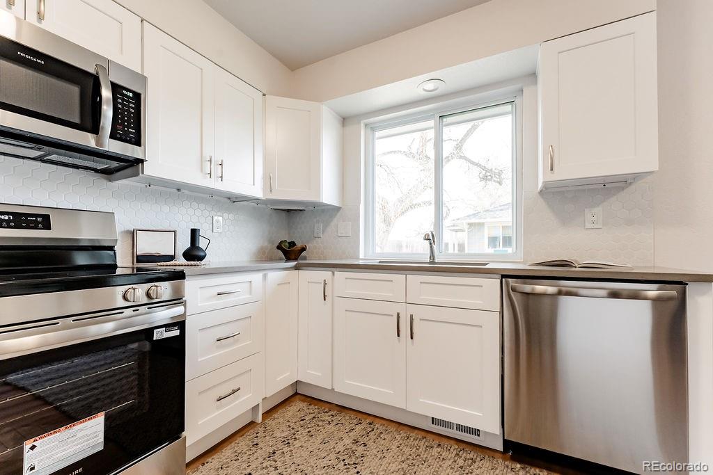 MLS Image #11 for 7897  york street 1,denver, Colorado