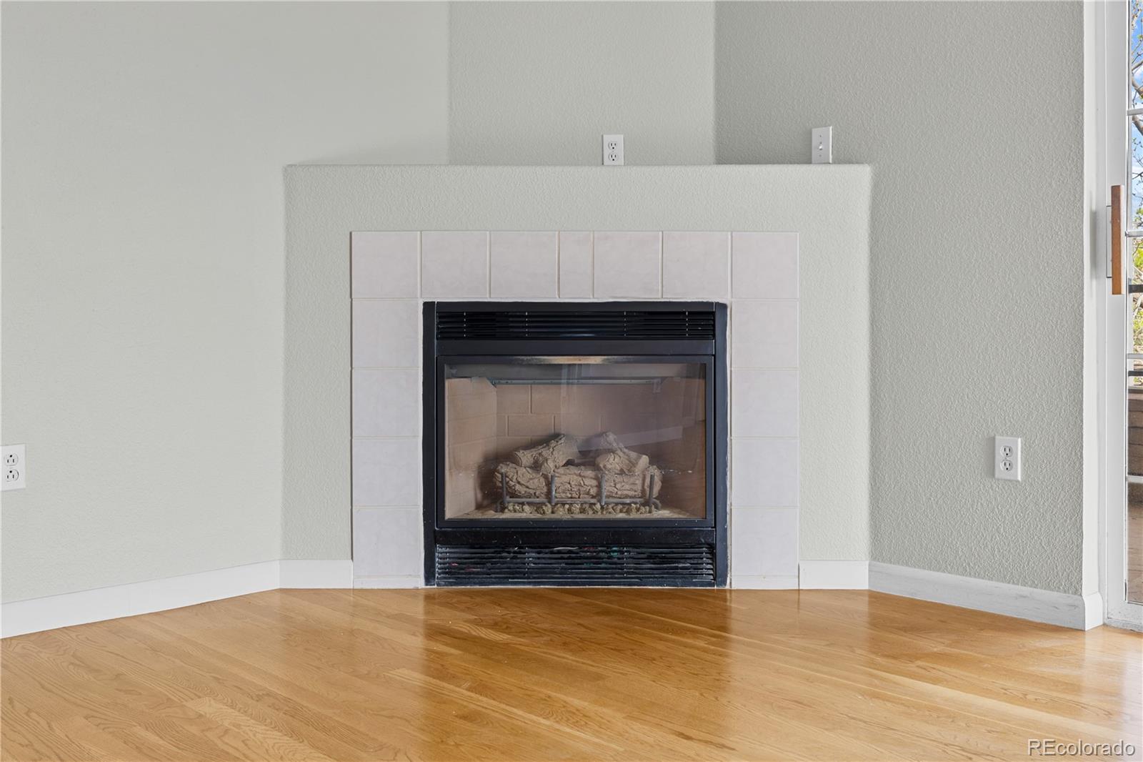 MLS Image #13 for 8422 s upham way,littleton, Colorado