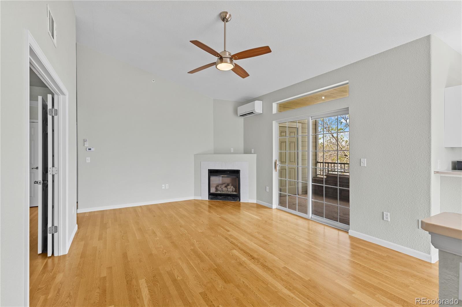MLS Image #7 for 8422 s upham way,littleton, Colorado